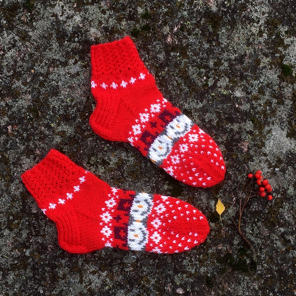 Lumiukko-sukat Pirjon paja